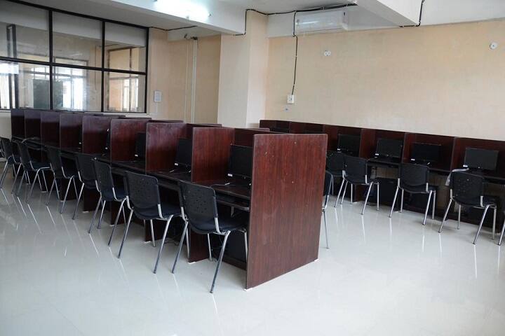 Mahaveer Institute of Medical Sciences and Research campus in Bhopal, Madhya Pradesh, India — photo 3