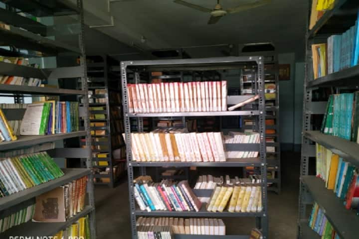 Arambagh Girl's College campus in Hooghly, West Bengal, India — photo 4