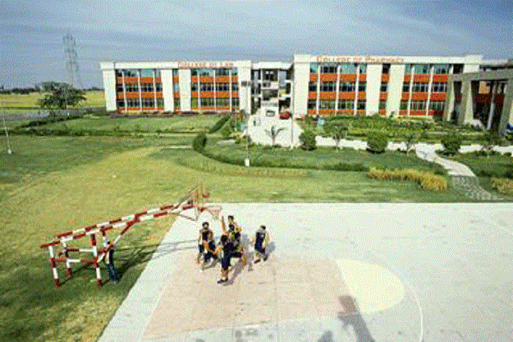 Rayat and Bahra Institute of Hotel Management campus in Mohali, Punjab, India — photo 1