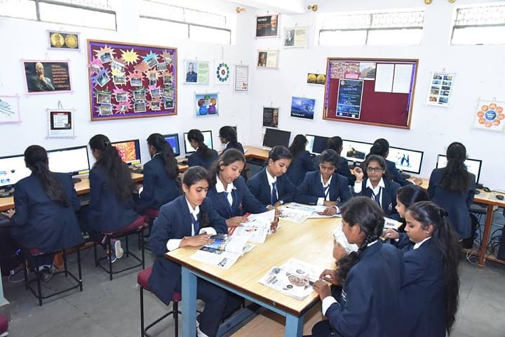 Sri Aurobindo College campus in Bangalore, Karnataka, India — photo 3