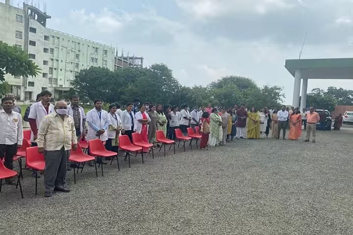 LNCT Medical College and Sewakunj Hospital campus in Indore, Madhya Pradesh, India — photo 4