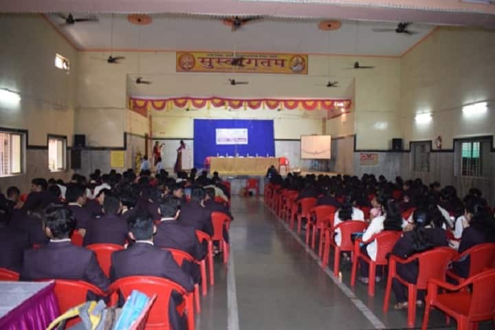 Pragati College of Arts and Commerce campus in Thane, Maharashtra, India — photo 2