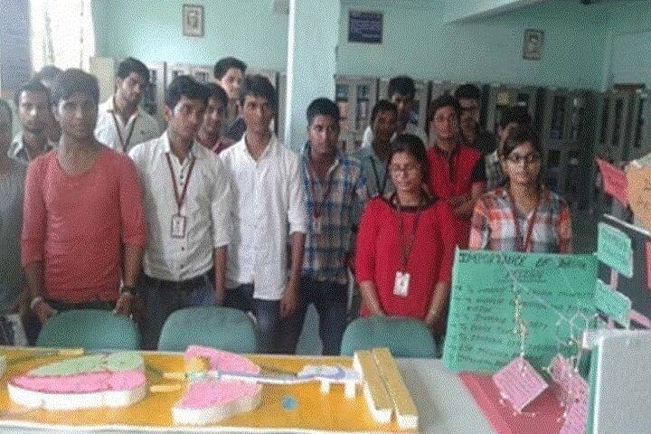 IIMT College of Medical Sciences campus in Meerut, Uttar Pradesh, India — photo 4