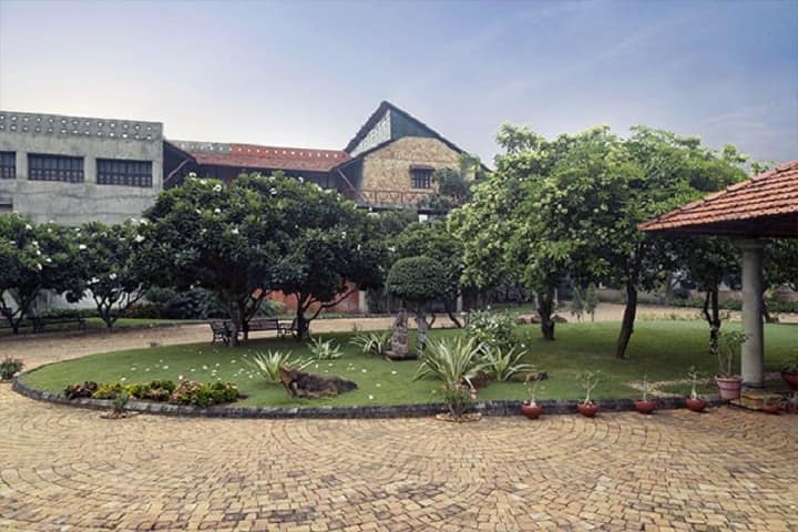 JD Polytechnic campus in Nagpur, Maharashtra, India — photo 1