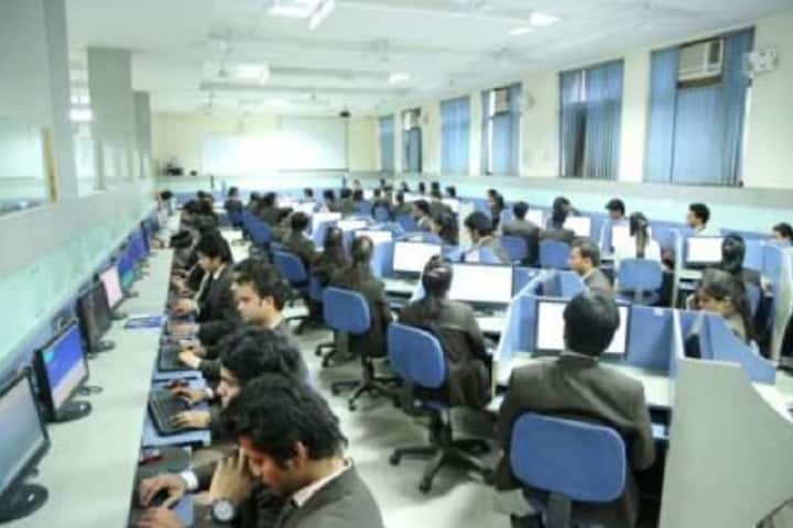 ITS Ghaziabad campus in Ghaziabad, Uttar Pradesh, India — photo 4