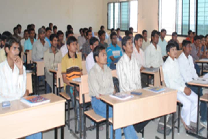 Khurana Sawant Institute of Engineering and Technology campus in Hingoli, Maharashtra, India — photo 2