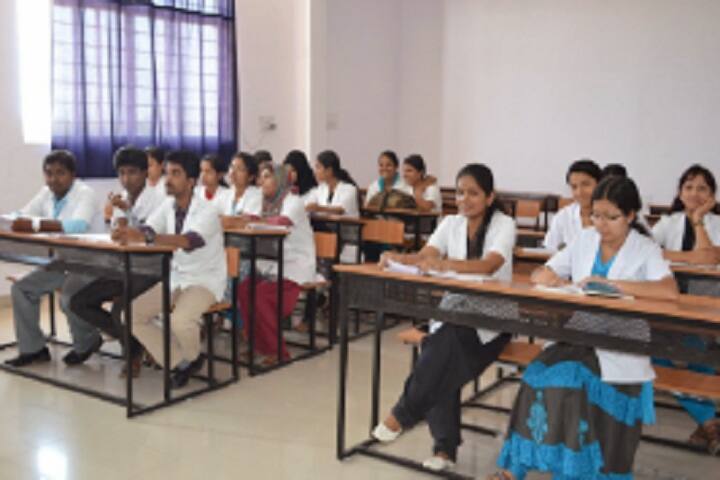 Sharavathi Dental College and Hospital campus in Shivamogga, Karnataka, India — photo 2