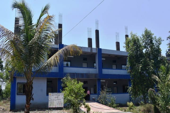 Ambikabai Jadhav Mahila Mahavidyalaya campus in Thane, Maharashtra, India — photo 1