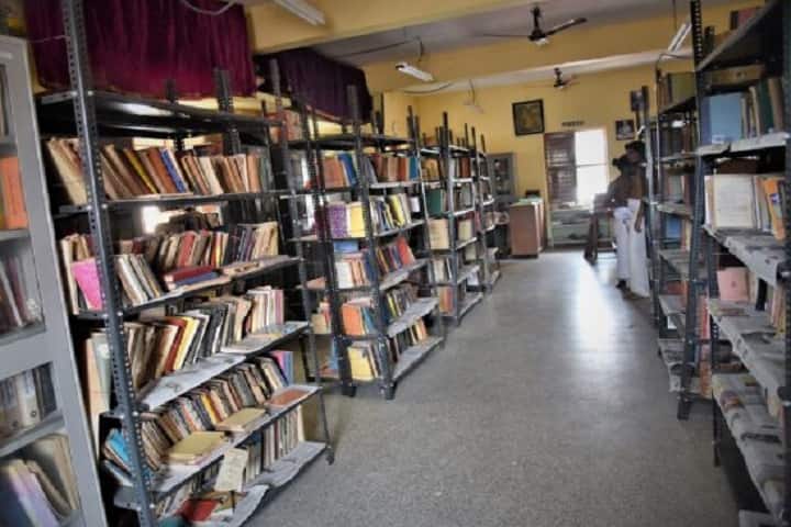 Sri Ahobila Math Adarsh Sanskrit Mahavidyalaya campus in Chengalpattu, Tamil Nadu, India — photo 6
