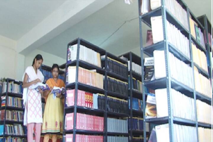 Priyadarshni Institute of Pharmaceutical Education and Research campus in Guntur, Andhra Pradesh, India — photo 6