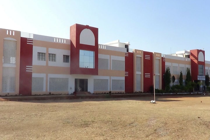 Manoharbhai Patel Arts and Commerce College campus in Salekasa, Maharashtra, India — photo 1