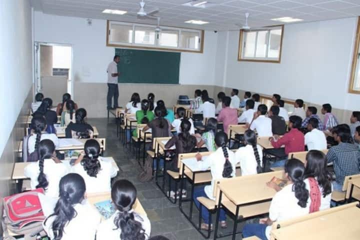 VDF School of Polytechnic campus in Latur, Maharashtra, India — photo 4