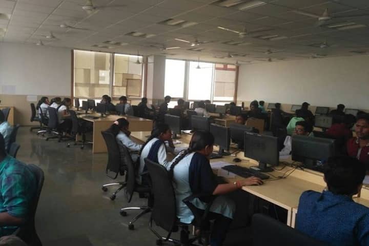 VDF School of Polytechnic campus in Latur, Maharashtra, India — photo 5