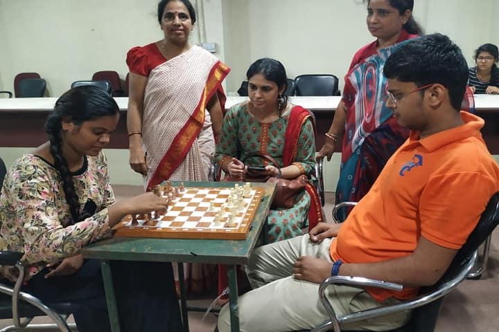 Janki Devi Bajaj Government Girls College campus in Kota, Rajasthan, India — photo 4