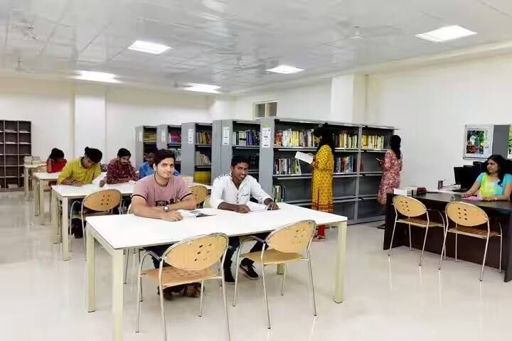 Government College of Commerce and Economics campus in Margao, Goa, India — photo 5