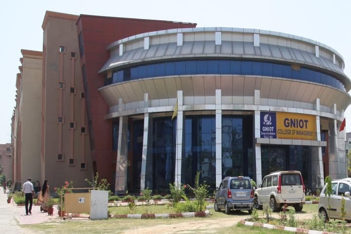 Greater Noida Institute of Technology MCA campus in Greater Noida, Uttar Pradesh, India — photo 1