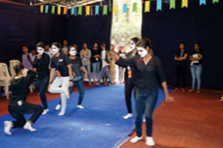 Shri MD Shah Mahila College of Arts and Commerce campus in Mumbai, Maharashtra, India — photo 5