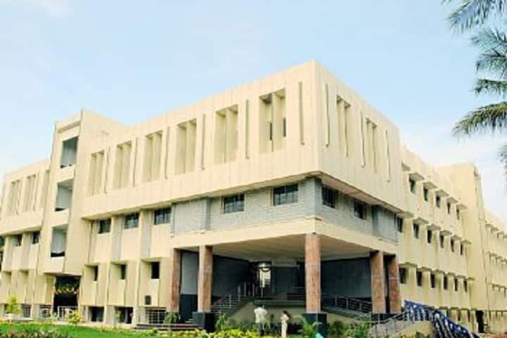 SSR College of Science and Management Studies campus in Bangalore, Karnataka, India — photo 1