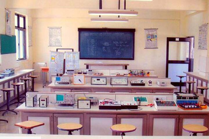 Pillai Polytechnic campus in Navi Mumbai, Maharashtra, India — photo 4