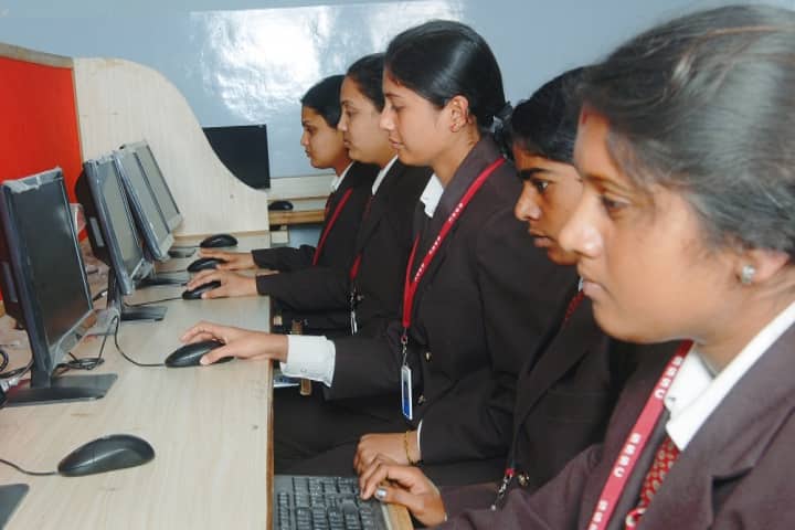 Sri Sai Sathyanarayana PU and Degree College campus in Bangalore, Karnataka, India — photo 2