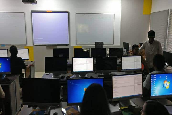 PES Degree College Central Campus campus in Bangalore, Karnataka, India — photo 3