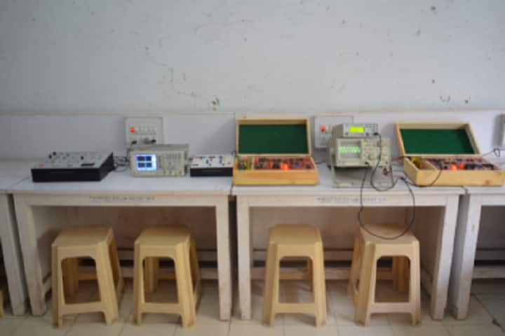 Viva College of Diploma Engineering and Technology campus in Palghar, Maharashtra, India — photo 2