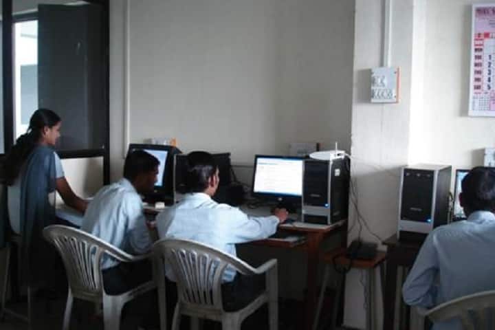 Vidya Pratishthan's Arts Science and Commerce College campus in Pune, Maharashtra, India — photo 2