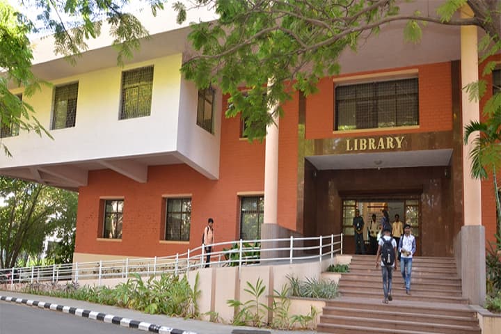 Vidya Pratishthan's Arts Science and Commerce College campus in Pune, Maharashtra, India — photo 3
