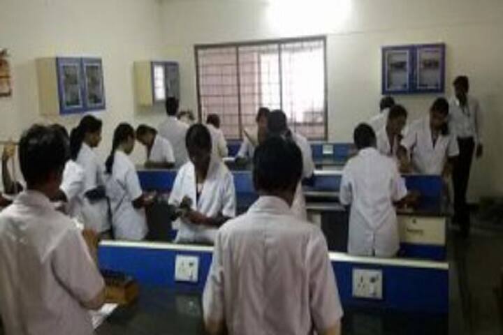 Srikari Degree College campus in Hosapete, Karnataka, India — photo 4
