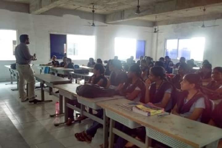 Vijaya Institute of Technology for Women campus in Vijayawada, Andhra Pradesh, India — photo 3