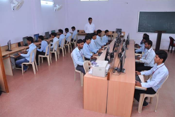 Mahatma Jyotiba Fule Mahavidyalaya campus in Amravati, Maharashtra, India — photo 3