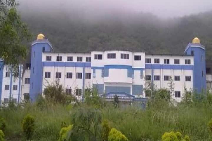 Late Narayandas Bhawandas Chhabada Training College of Nursing campus in Satara, Maharashtra, India — photo 1