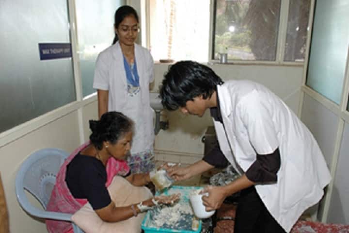 Laxmi Memorial College of Physiotherapy campus in Mangalore, Karnataka, India — photo 3