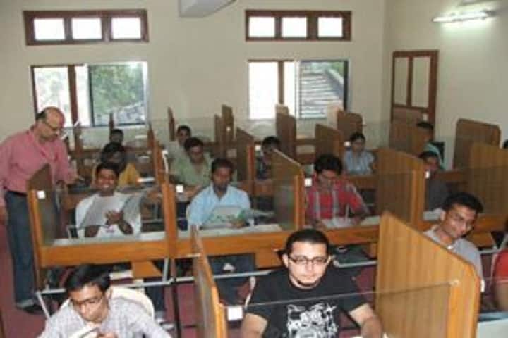 Hislop College campus in Nagpur, Maharashtra, India — photo 3