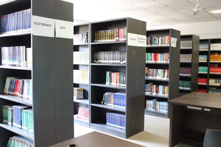 Universal College of Engineering campus in Thane, Maharashtra, India — photo 4