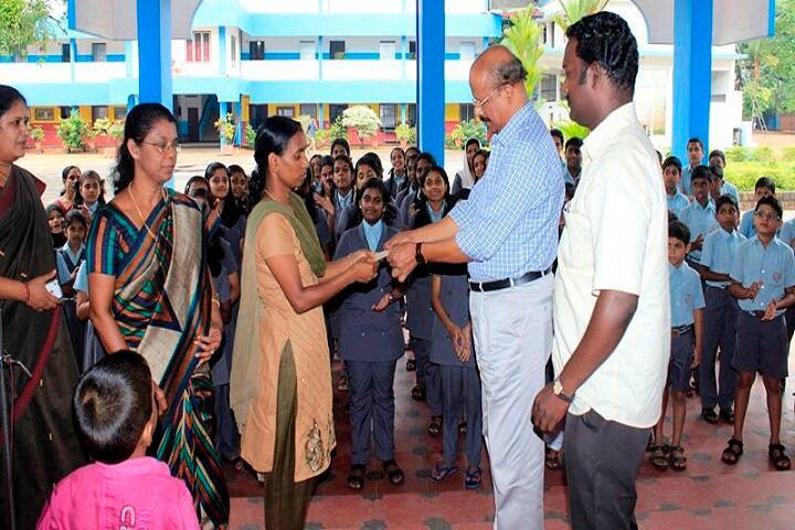 Sree Narayana Guru College of Advanced Studies campus in Cherthala, Kerala, India — photo 4