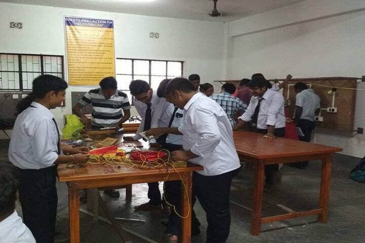 Sylvan Polytechnic College campus in Burdwan, West Bengal, India — photo 2
