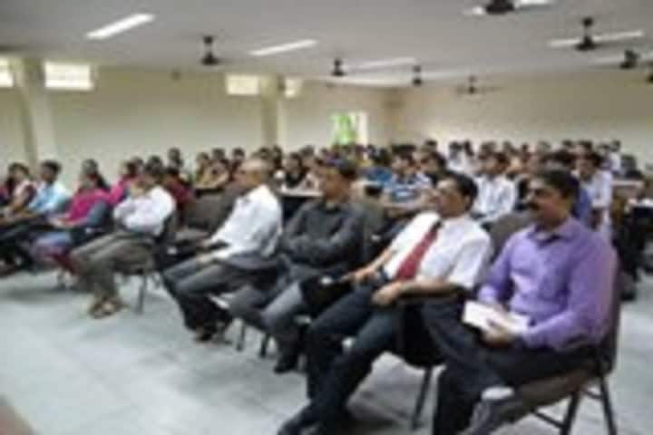 Shivrath Center of Excellence in Clinical Research campus in Ahmedabad, Gujarat, India — photo 2