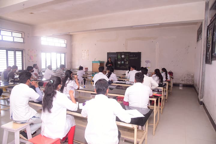 KK Wagh Arts campus in Nashik, Maharashtra, India — photo 2