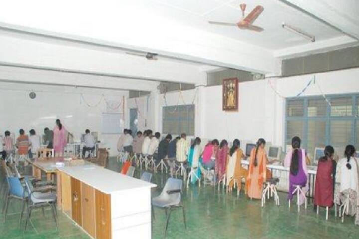Vijaya College campus in Bangalore, Karnataka, India — photo 4