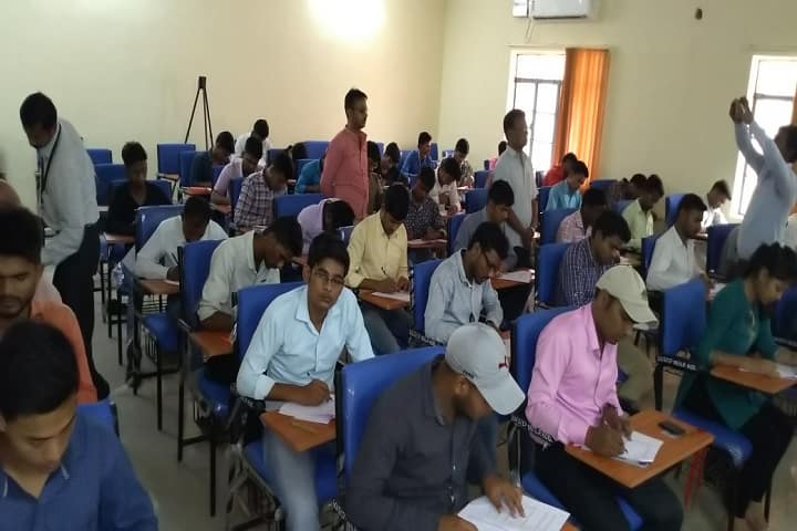 Government Engineering College campus in Koderma, Jharkhand, India — photo 4