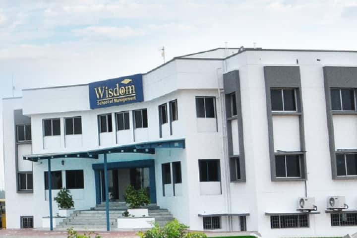 Wisdom School of Management campus in Anthiyur, Tamil Nadu, India — photo 1