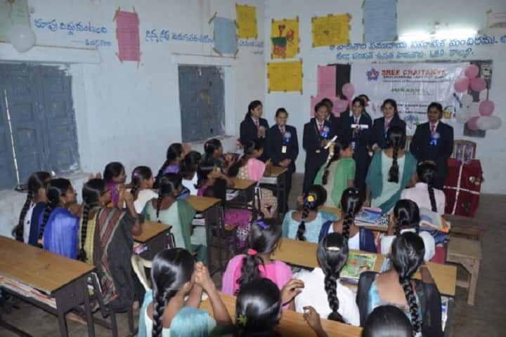 Sree Chaitanya PG College campus in Timmapuram, Telangana, India — photo 2