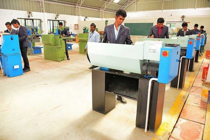 AAA College of Engineering and Technology campus in Virudhunagar, Tamil Nadu, India — photo 4