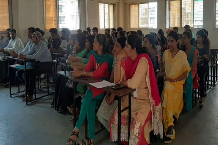 Sadguru Vamanbaba Commerce and Science College campus in Navi Mumbai, Maharashtra, India — photo 1