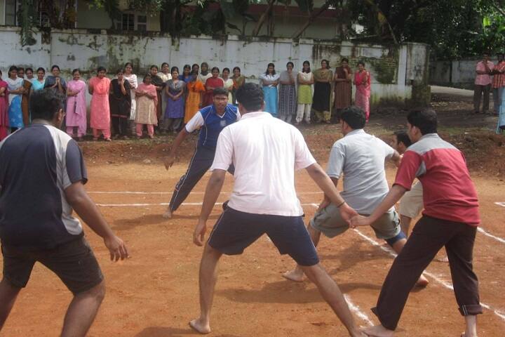 Malankara Orthodox Syrian Church Medical College campus in Kolenchery, Kerala, India — photo 6