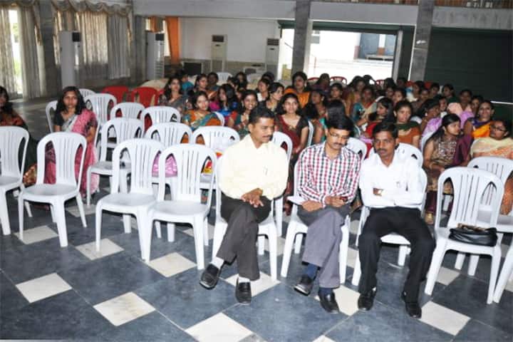Muktambika BCA and BBA College for Women campus in Kalaburagi, Karnataka, India — photo 1