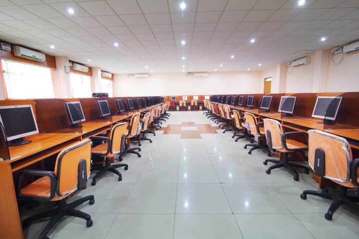Prof G Ram Reddy Center of Distance Education campus in Hyderabad, Telangana, India — photo 4