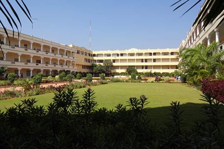 Patnam Rajender Reddy Memorial Engineering College campus in Rangareddy, Telangana, India — photo 1