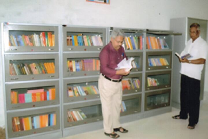 Ramkali Mahavidyalaya campus in Allahabad, Uttar Pradesh, India — photo 5